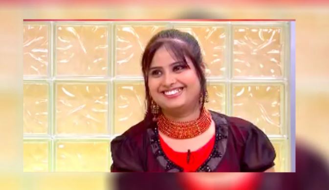 Chhath Puja Geet 2021: देवी ने भोजपुरी गायकी में एक समय बनाया था बड़ा मुकाम, सुनें उनके गाये छठ पूजा के गीत