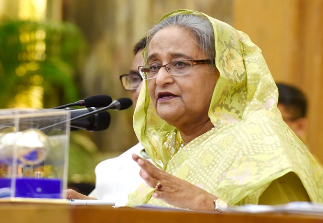 बांग्लादेश में हो सकता है तख्तापलट! PM Sheikh Hasina ने लोगों से अलर्ट रहने की अपील