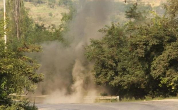 Jammu and Kashmir: नौशेरा के कलाल सेक्टर में विस्फोट, सेना चला रही है सर्च अभियान
