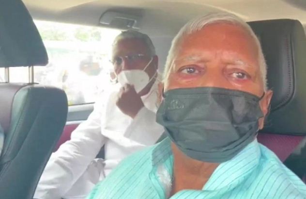 Bihar News: टूट गया कांग्रेस और राजद का गठबंधन? लालू बोले-जमानत जब्त होने के लिए उनके साथ रहते