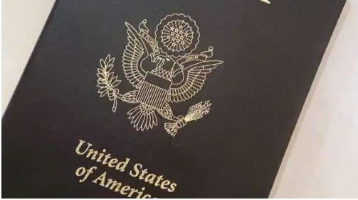 America: अमेरिका ने ‘एक्स’ लिंग के साथ पहला पासपोर्ट किया जारी