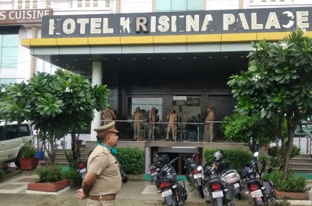Manish Gupta Case: जांच के लिए होटल पहुंची एसआईटी की टीम, जुटाए तथ्य