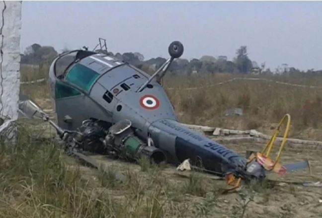 Arunachal : वायुसेना का Mi-17 helicopter crashes, पायलट और क्रू-मेंबर्स सुरक्षित