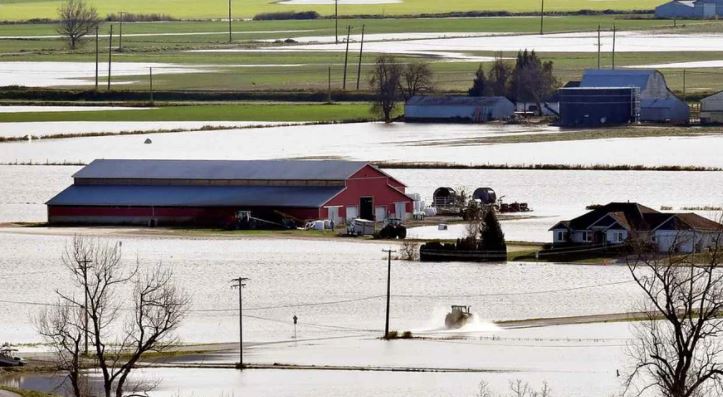 Canada : ब्रिटिश कोलंबिया में बाढ़ से मची तबाही,‘state of emergency’ घोषित