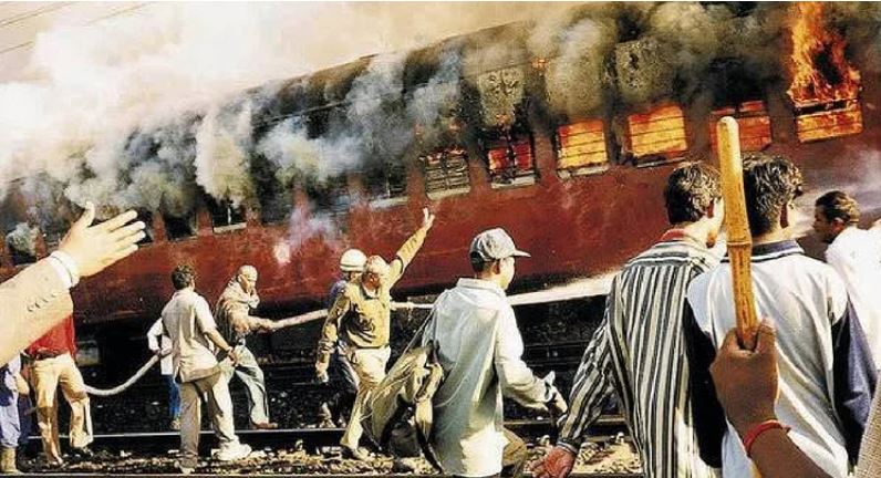 Godhra kand : मुख्य आरोपी Haji Bilal की मौत, साबरमती एक्सप्रेस ट्रेन जलाने के मामले में मिली थी उम्रकैद
