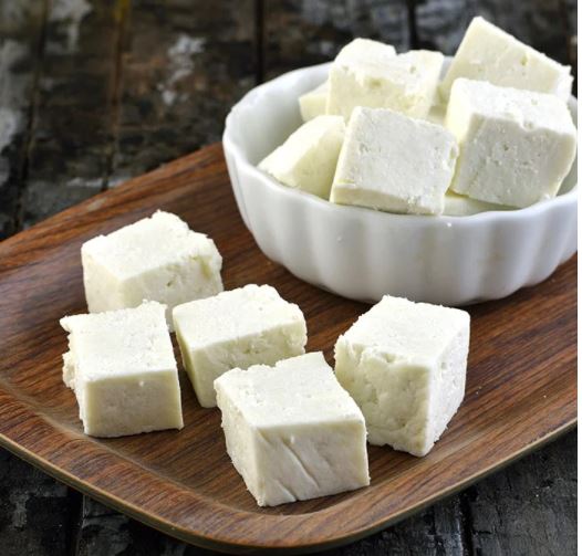 Benefits of cheese: पनीर बानायेगी आपको जवां, त्वचा प्राकृतिक रूप से सुंदर और चमकदार बनी रहेगी