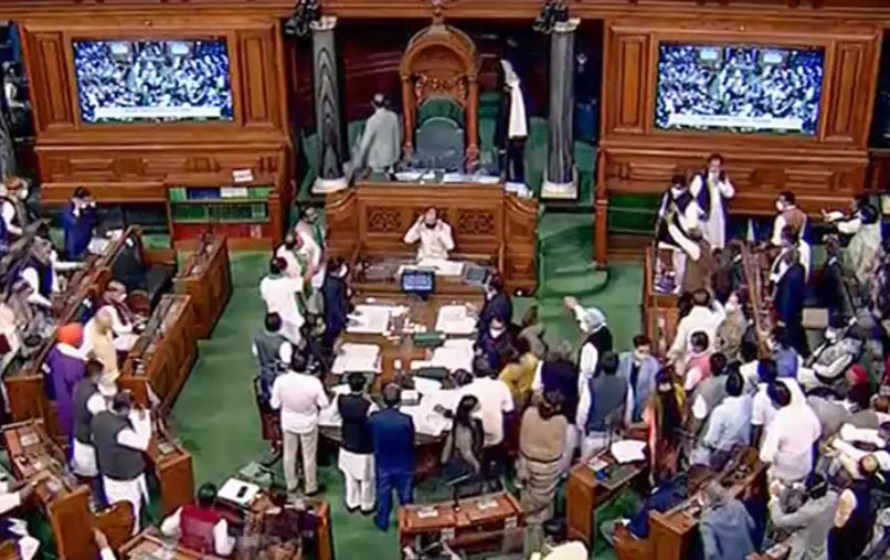 Parliament Session 2021: 12 सांसदों के निलंबन पर बोले अधीर रंजन चौधरी-सरकार डाराने के लिए नया तरीका अपना ली है