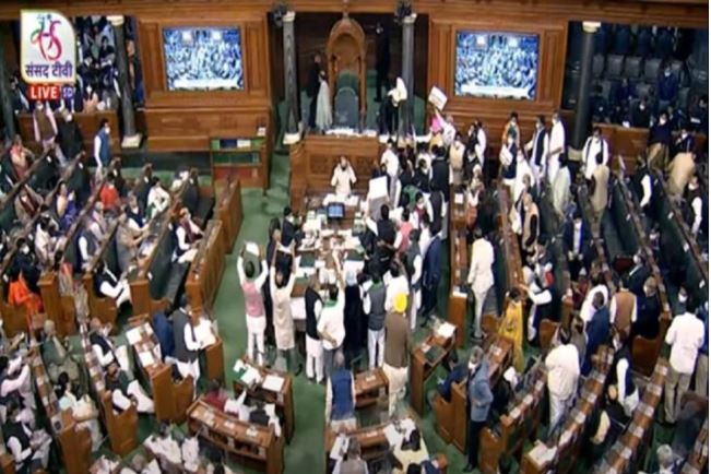 Parliament Winter Session 2021 : लोकसभा स्पीकर की ऑल पार्टी मीटिंग के बाद गतिरोध टूटा, अब निर्बाध चलेगा सदन