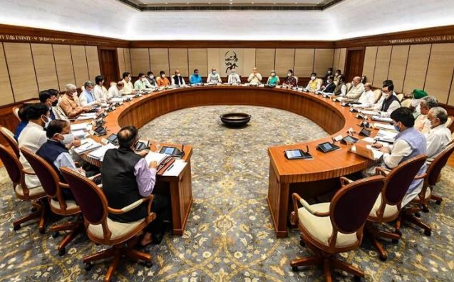 Modi cabinet: तीनों कृषि कानूनों को वापसी लेने के प्रस्ताव को मिली मंजूरी, कैबिनेट में लगी मुहर