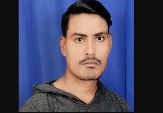 कानपुर में युवक के परिजन बोले- यूपी पुलिस ने पीट पीटकर मार डाला
