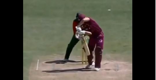 एक ऐसा मैच जिसमे क्लीन बोल्ड होने के बाद भी बल्लेबाज रहा नाटआउट Viral Video…