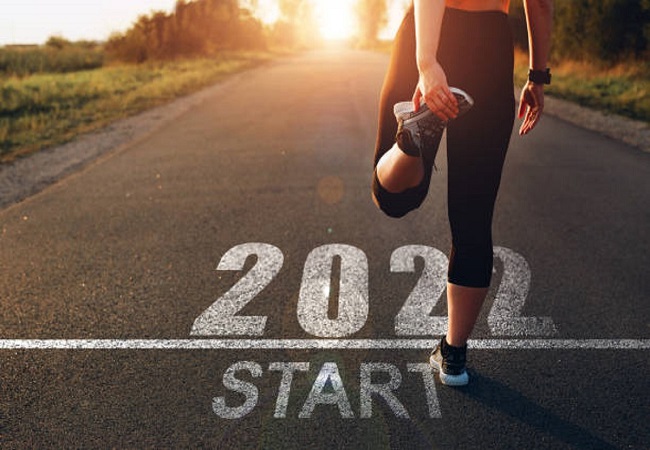 Happy New Year 2022: नए साल में सेहत की चुनौतियां को कहें बाय बाय, बिगड़े रिश्तों को सुधारने के लिए करें हर जतन