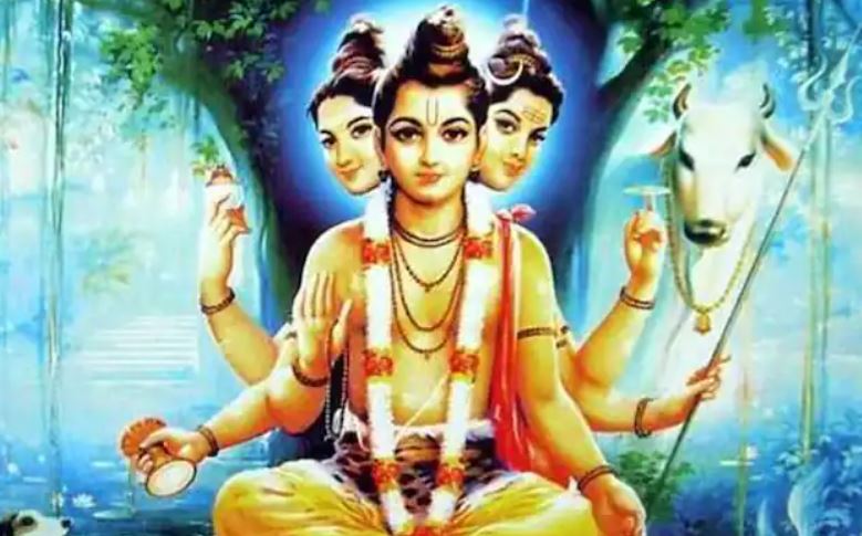 Datta Purnima 2021: भगवान दत्तात्रेय की दत्त पूर्णिमा के दिन इन मंत्रों से करें पूजा, भक्त की जल्द सुध लेने वाले भगवान हैं