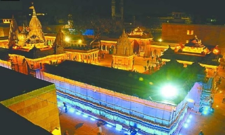 Kashi Vishwanath Corridor: हर हर महादेव के नारों के साथ गूंज रही है काशी नगरी, सामने आईं मनमोहक तस्वीरें, देखिए