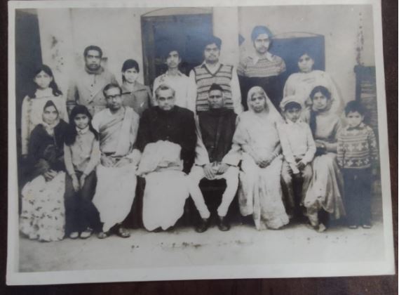 Atal Bihari Vajpayee Birth Anniversary: अटल बिहारी वाजपेई की यादों को आज भी संजोए हुए है EX MLA बाबूलाल श्रीवास्तव का घर परिवार