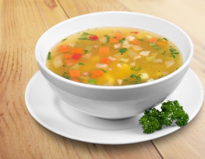 Winter food : सर्दियों में तुरंत गर्माहट पाने के लिए पिएं गर्म सूप, इस मौसम के खाद्य पदार्थों के बारे में जानिए