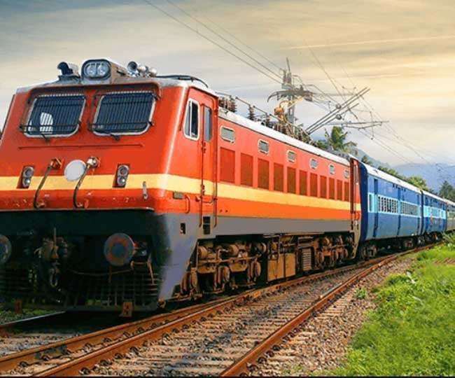 Railway’s Chhath Puja preparation : दिल्ली-मुम्बई साउथ के लिए यूपी से 40 से अधिक स्पेशल ट्रेनें