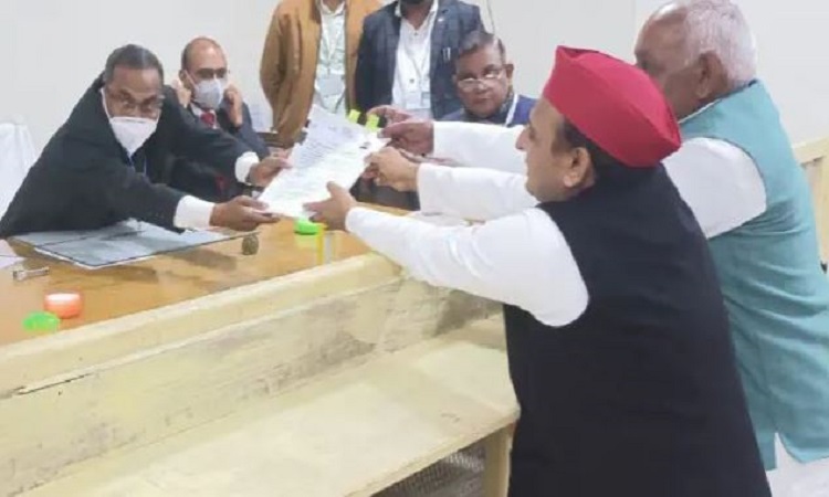 UP Election 2022: अखिलेश यादव ने करहल विधानसभा सीट से दाखिल किया नामांकन, पहली बार लड़ रहे हैं विधानसभा चुनाव