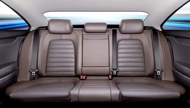 राजमार्ग मंत्री नितिन गडकरी ने किया सभी कारों में ‘थ्री-पॉइंट’ सीट बेल्ट अनिवार्य