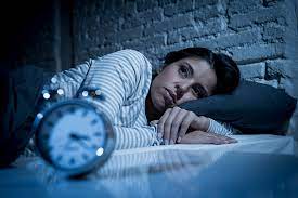 अनिंद्रा: कम नींद लेने से हो सकती है ये 5 प्रमुख स्वास्थ्य समस्याएं