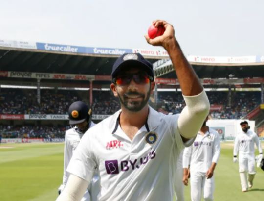 जसप्रीत बुमराह ऐसा करने वाले भारत के दूसरे तेज गेंदबाज, जानें क्या बनाया रिकार्ड
