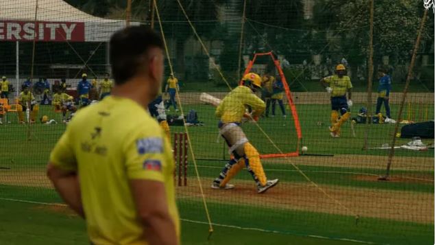 IPL 2022: चेन्रई सुपर किंग्स की टीम में सिर्फ एक खिलाड़ी को पता था, महेंद्र सिंह धोनी नहीं करेंगे इस सत्र में कप्तानी