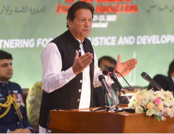 Pakistan Political Crisis: इमरान खान ने कहा- सरकार गिराने की ‘साजिश’ में विदेशी ताकतों का हाथ, मिल रही धमकियां