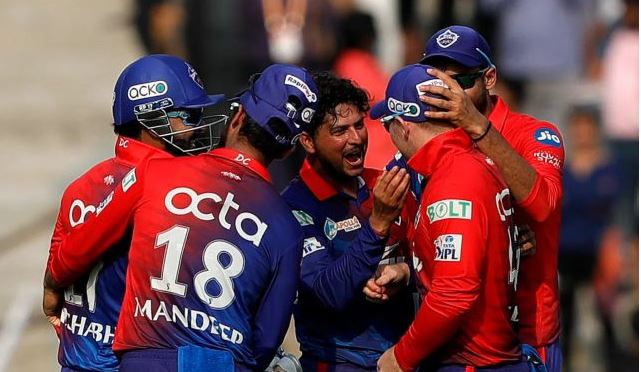 IPL 2022: कोरोना के केसों में हो रहे इजाफे के बीच दिल्ली कैपिटल्स का ये विकेटकीपर बल्लेबाज हुआ कोविड पॉजिटिव