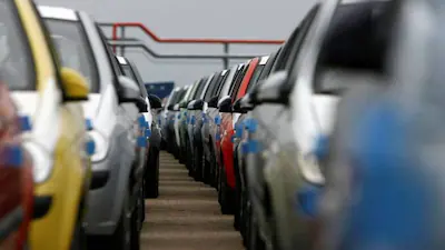 टाटा मोटर्स ने की अब तक की सबसे ज्यादा बिक्री, मार्च में मारुति, हुंडई की थोक बिक्री में गिरावट