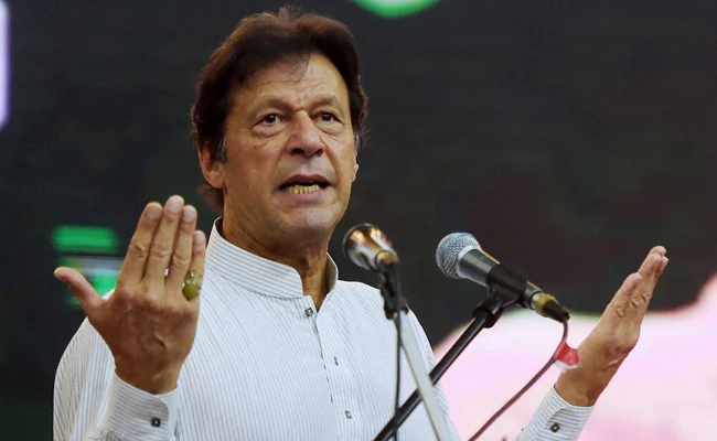 Imran Khan बोले- भारत जैसी इज्जत हमें नहीं देता अमेरिका, हमारे रिश्ते ‘मालिक-नौकर’ जैसे