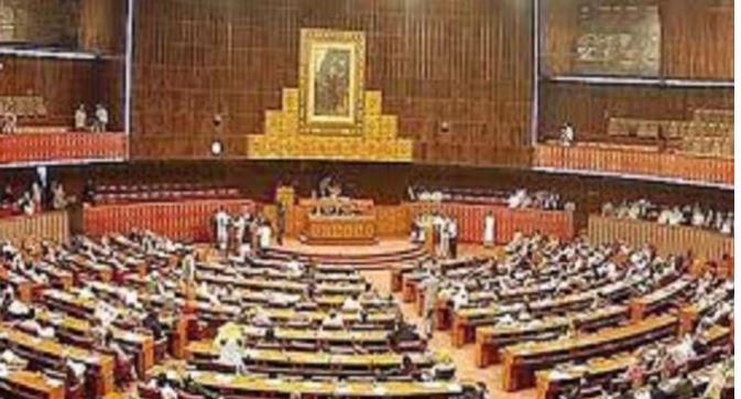 Pakistan News: इमरान सरकार के खिलाफ अविश्वास प्रस्ताव खारिज, 25 अप्रैल तक पाक संसद की कार्यवाही ​स्थगित