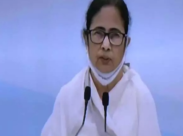 CM ममता बनर्जी का बड़ा बयान कहा- सरकार के स्वास्थ्य साथी स्वास्थ्य कार्ड को स्वीकार नही करने वाले अस्पतालों के खिलाफ होगी सख्त कार्रवाई