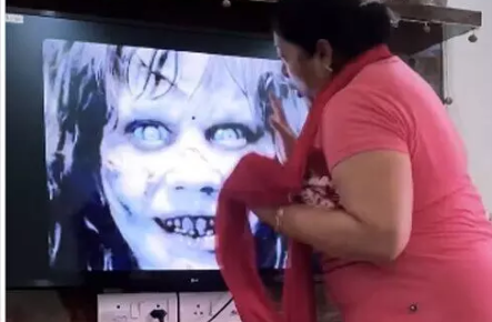 बच्चों ने मम्मी के साथ किया prank, सोशल मीडिया पर वीडियो हो रहा वायरल