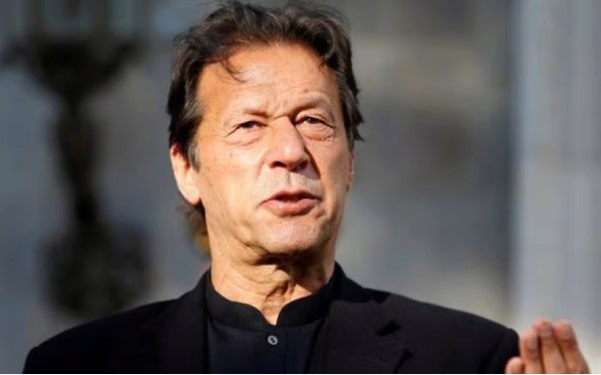 Former Pakistan PM Imran Khan: पाकिस्तान में इमरान के भाषण प्रसारण पर रोक, इस बात की आशंका