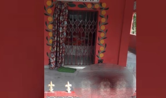 Ayodhya Murder: मंदिर में सोए युवक की गला काट कर हत्या, घटना का खौफनाक वीडियो सोशल मीडिया पर हो रहा तेजी से वायरल