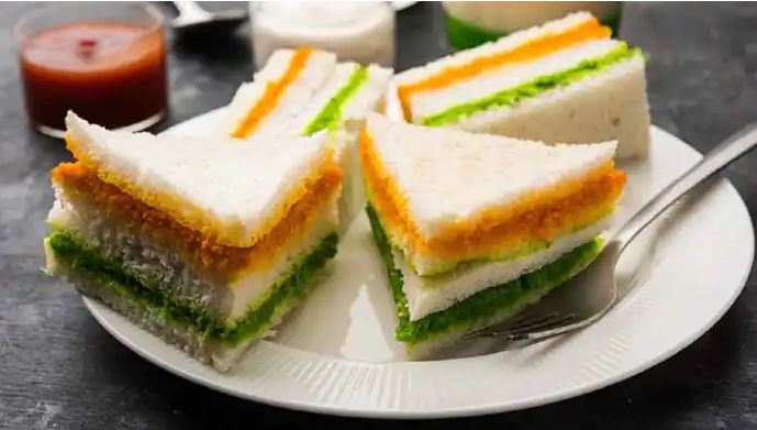 Independence Day Special: तिरंगा सैंडविच बनाने की विधि