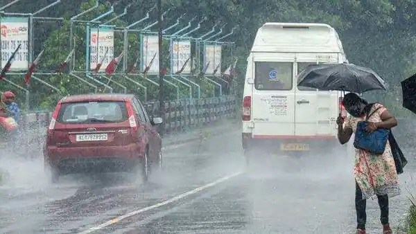 IMD Weather Update : मौसम विभाग ने यूपी, बिहार समेत कई राज्यों में अगले पांच दिनों तक भारी बारिश का अलर्ट