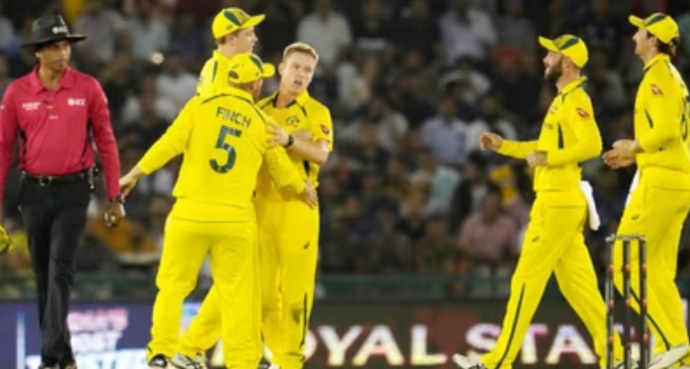 IND vs AUS:  ऑस्ट्रेलिया ने भारत को हराया, गेंदबाज नहीं कर पाए कमाल