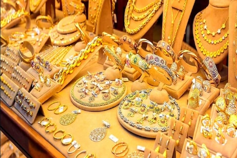 Gold Price Today, 03 March 2023 : सोना-चांदी  सुधरे , जानें- आज क्या हैं सोने के रेट 