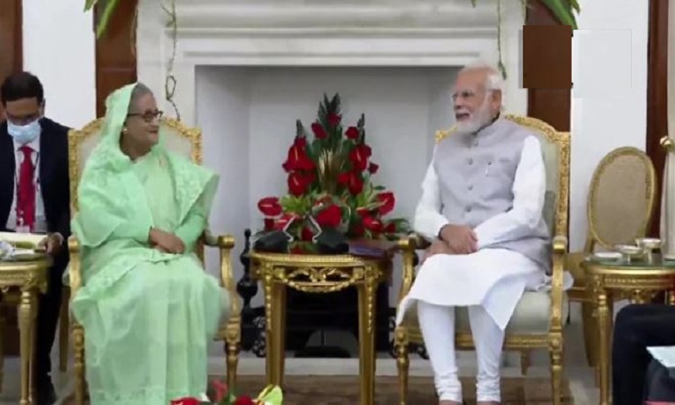 शेख हसीना के साथ PM मोदी की द्विपक्षीय बैठक, कहा-25 सालों के अमृत काल में भारत-बांग्लादेश मित्रता नई ऊंचाईंया छूएगी