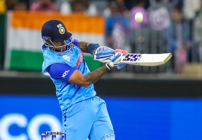 T20 World Cup 2022 : सूर्यकुमार यादव ने रचा इतिहास, ऐसा करने वाले बने पहले भारतीय बल्लेबाज