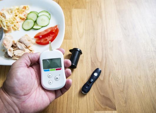 Diabetes : डायबिटीज में इम्यूनिटी को बढ़ाने के लिए अपनी लाइफस्टाइल में करें ये बदलाव