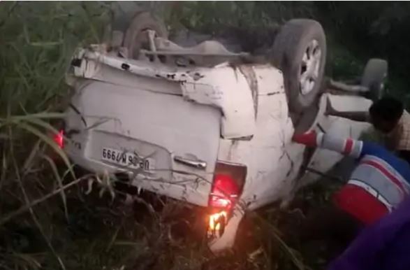 Lakhimpur Kheri News: तेज रफ्तार SUV अनियंत्रित होकर पलटी, पांच की मौत, सात घायल