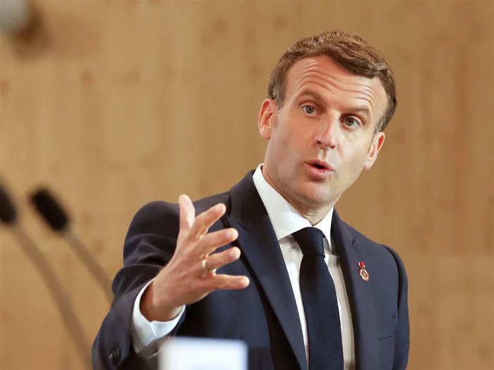 France News : फ्रांस में युवाओं को मिलेगा मुफ्त कंडोम, राष्ट्रपति बोले- गर्भनिरोधक की दिशा में एक छोटी सी क्रांति