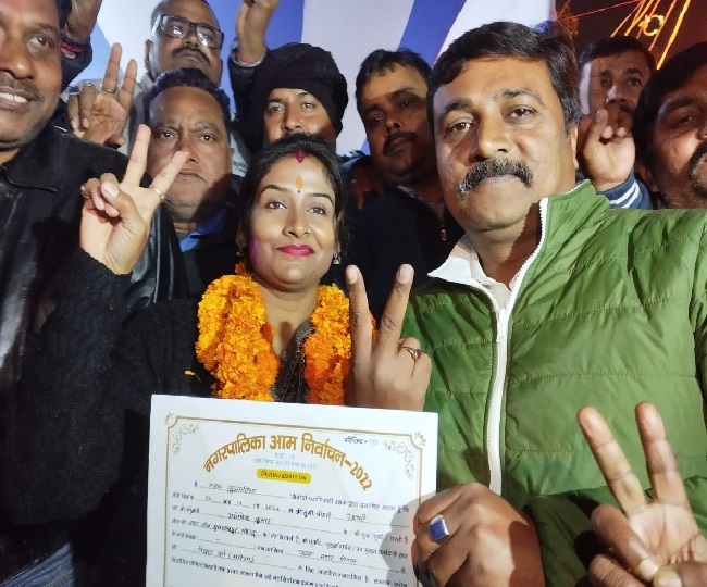 Bihar Nagar Nigam Election 2022 Result: पटना की डिप्टी मेयर बनीं रश्मि, मुजफ्फरपुर में भी महापौर-उपमहापौर पद पर आधी आबादी का कब्जा