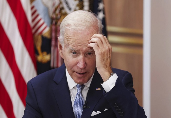 Joe Biden in Trouble : अमेरिकी राष्ट्रपति के घर चली 12 घंटे तक तलाशी, कुछ और गोपनीय दस्तावेज उठा ले गए अधिकारी