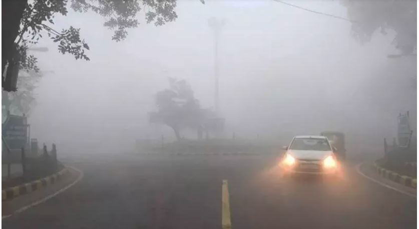 Lucknow Weather News : लखनऊ में टूट रहा है सर्दी का रिकॉर्ड, येलो अलर्ट जारी
