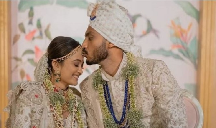 Akshar Patel Marriage: केएल राहुल के बाद अक्षर पटेल भी शादी के बंधन में बंधे, देखिए Video