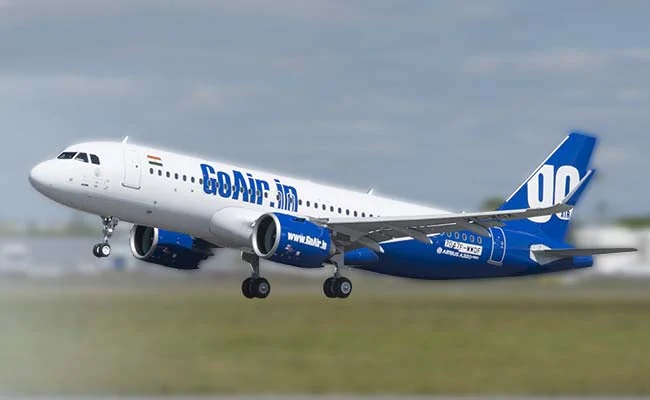 DGCA ने गो फर्स्ट पर लगाया 10 लाख का जुर्माना ,55 यात्रियों को छोड़कर उड़ान भरने के मामले में बड़ा एक्शन