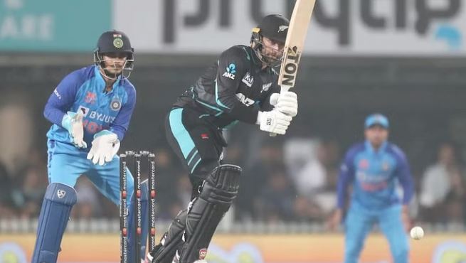 India and New Zealand: टीम इंडिया के गेंदबाजों के आगे न्यूजीलैंड के बल्लेबाज हुए फेल, 48 रन पर गिरे चार विकेट